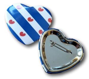 Friese button hartvorm